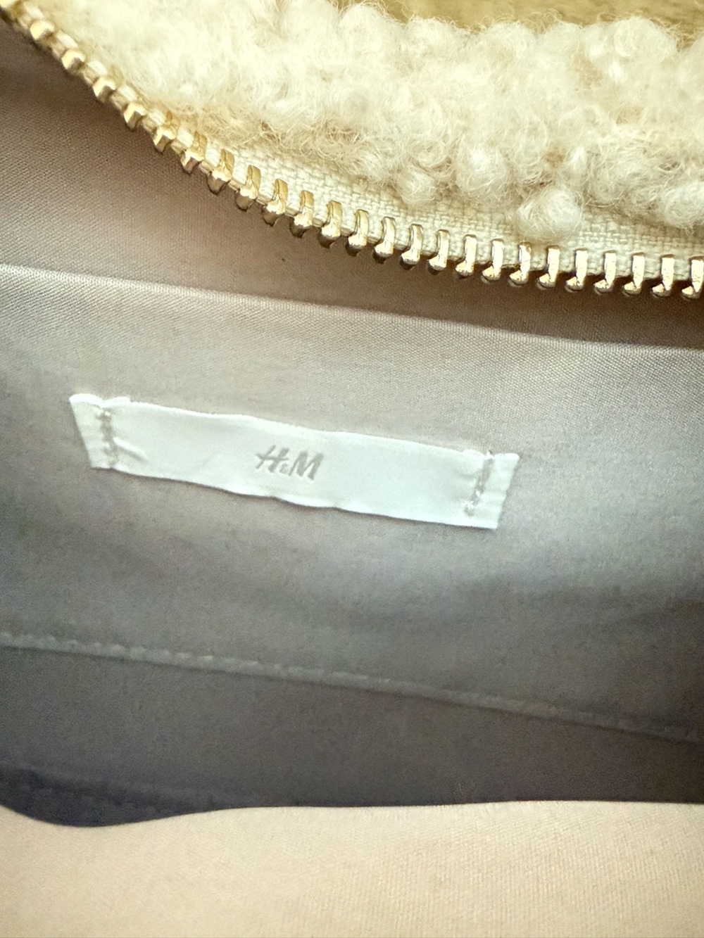 H&M Cream Teddy Fur Fluffy Shoulder Bag Baguette - Picture 13 of 15